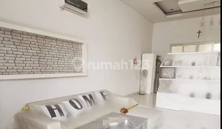 Disewakan Rumah Luas Full Furnished di Citra 2