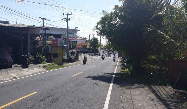 Tanah pinggir jalan di Jalan raya uluwatu 2