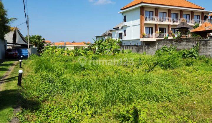 Land on Jln Padonan Batan Kangin Canggu 2