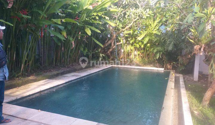 Villa di Jln Banjar Semer kerobokan 4