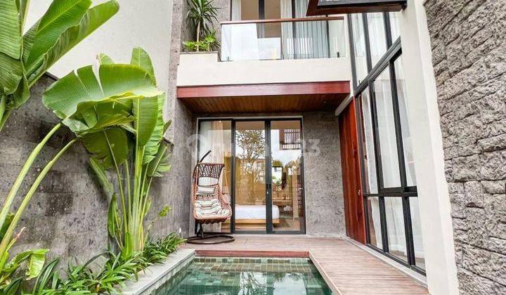 Villa for sale on Jalan Kayu Tulang Selatan 2