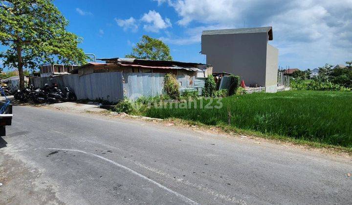 Tanah Bagus Pinggir Jalan Cocok Untuk Resto, Bar, Kantor Dll Dekat Dengan Pantai Pererenan 1