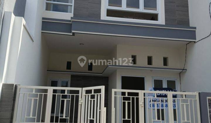 Rumah baru 2 lantai SHM di Karang Asem 1