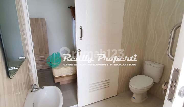 Disewakan Rumah Town House 2 Lantai Full Furnished, di Bambu Apus Jakarta Timur 13