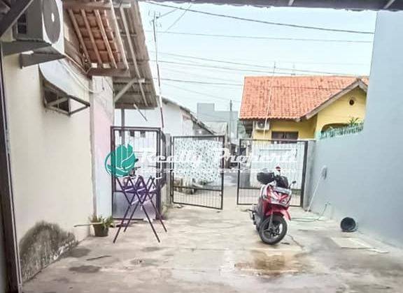 Disewakan Rumah 2lt Bisa Untuk Usaha di Jatibening Baru Pondok Gede 2