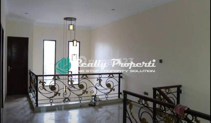 Disewakan Rumah Cluster 2 Lantai di Jatimakmur Pondok Gede Bekasi 5