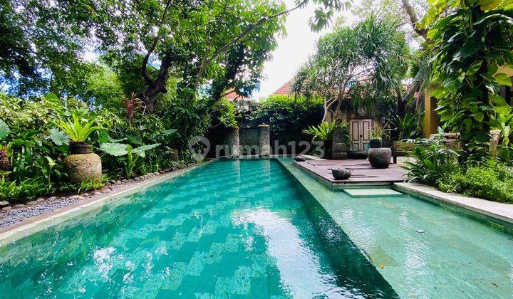 LUXURY PRIVATE VILLAS KEROBOKAN 1