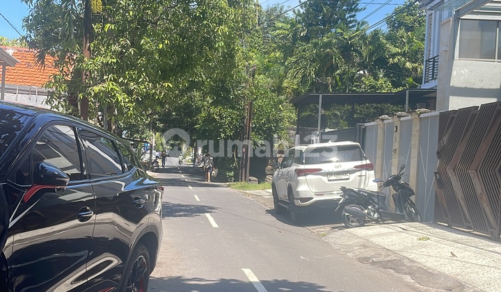 Renon House 4 Bedrooms Ready to Occupied Unfurnished