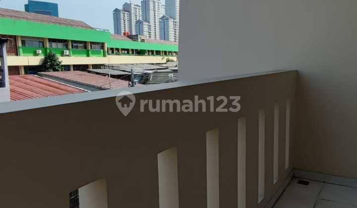 Dijual Rumah di Kebon Kosong Kemayoran Hadap Utara dan Sudah SHM 2