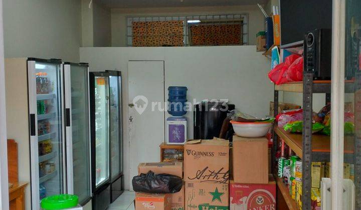 KIOS DI APARTEMEN GREEN PALM RESIDENCE CENGKARENG 2