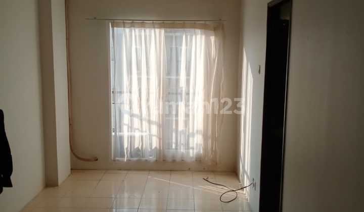 DIJUAL APARTEMEN PURI PARKVIEW SEMI FURNISH DI JAKBAR