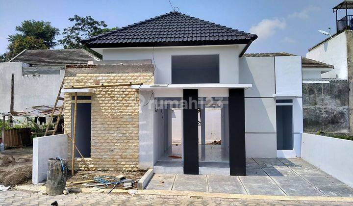 Rumah di Kragilan Jalan Lebar 8 Meter Bisa Papasan 3 Mobil  9