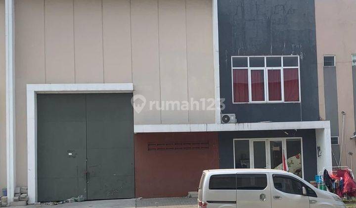 Gudang Gandeng Siap Pakai di Laksana Bussiness Park 1