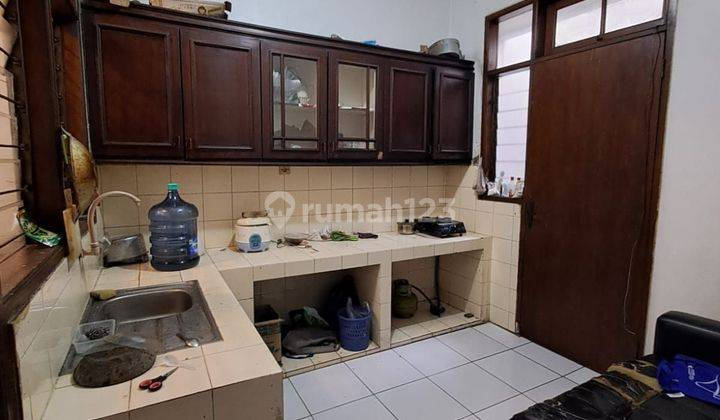 Rumah Standart 2 Lantai Hoek Strategis Di Puri Indah 2