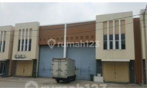 Gudang Dekat Bandara Dalam Kawasan Siap Pakai