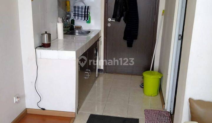 Unit Furnish The Suites metro  2