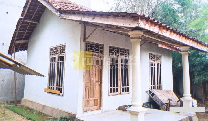 For Sale: House and Swallow Bird's Nest Building, Gading Rejo, Pringsewu, Lampung For Sale: House and Swallow Bird's Nest Building, Gading Rejo, Pringsewu, Lampung