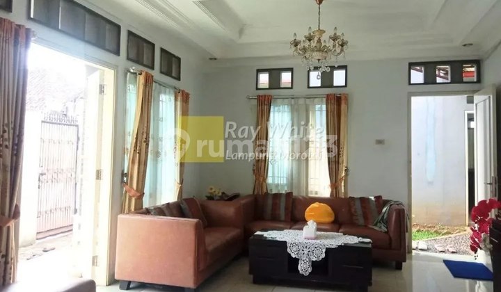 Dijual Rumah di Enggal, Tanjung Karang Timur, Bandar Lampung 2