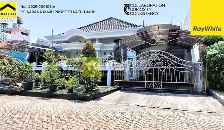di jual rumah villa