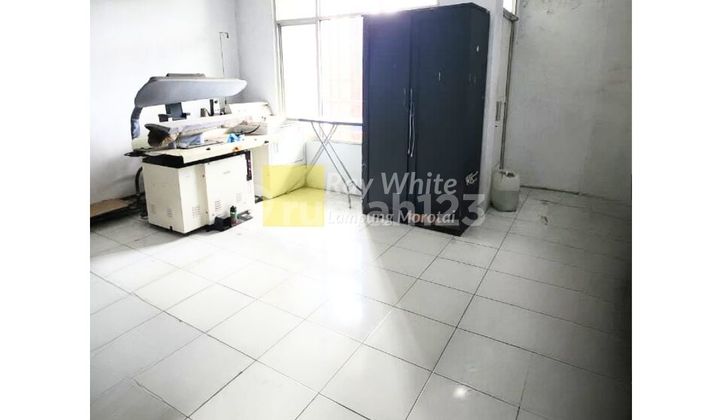 For sale 3-story shop house 1