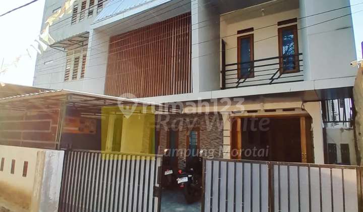 Dijual bangunan kos-kosan Dijual bangunan kos-kosan