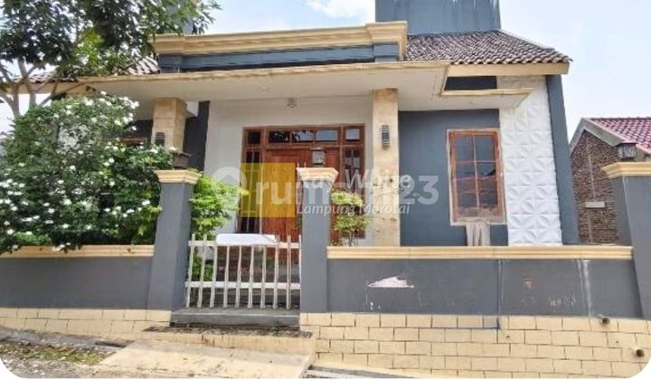 Dijual Rumah Dijual Rumah
