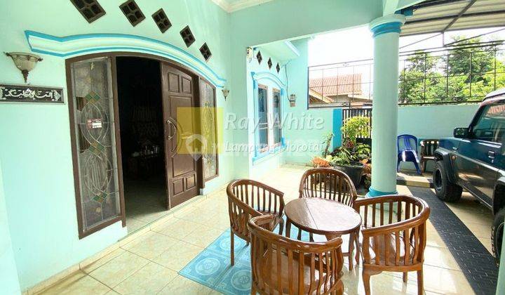 Dijual rumah besar metro 2