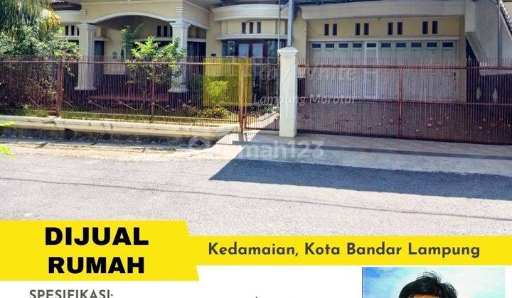 RUMAH MEWAH DI KEDAMAIAN 1