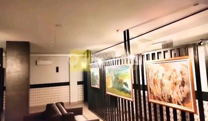 42-room hotel for sale