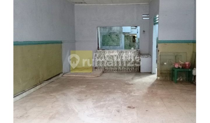 For rent, shop house 5 x 17 Teluk Betung.