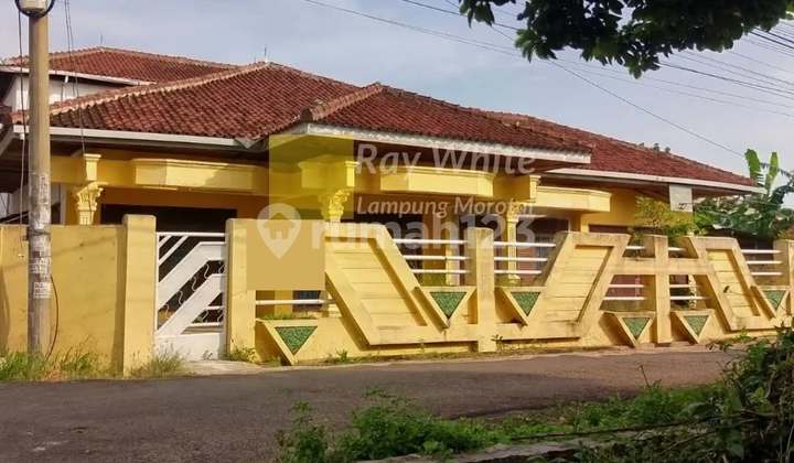 Rumah Besar Luas 487 di Tanjung Karang Tinur