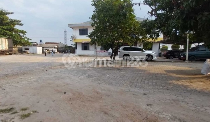 For Sale: Warehouse plus spacious 4200 sqm office on Bypass Soekarno Hatta, Campang, Kedamaian, Sukabumi. For Sale: Warehouse plus spacious 4200 sqm office on Bypass Soekarno Hatta, Campang, Kedamaian, Sukabumi.