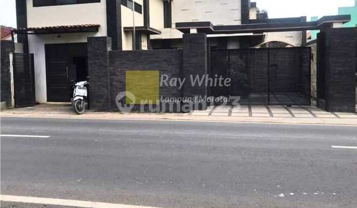 Dijual Rumah Mewah di Kedaton, Bandar Lampung 1