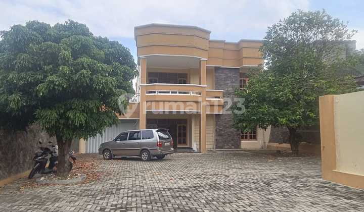 For Rent or Sale Luxury House in the City Center of Bandar Lampung