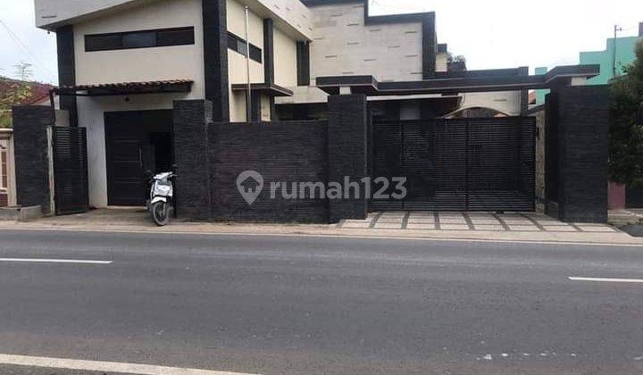 dijual rumah mewah gang PU 1