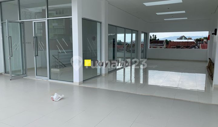 Disewakan 3 unit ruko bangunan baru di Tanjung Karang Pusat  2