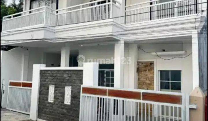 Rumah Sewa 2 Lantai Furnished di Rajabasa Bandar Lampung 1