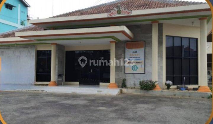 Rumah Sewa Kantor Pinggir Jalan di Tanjung Karang Bandar Lampung