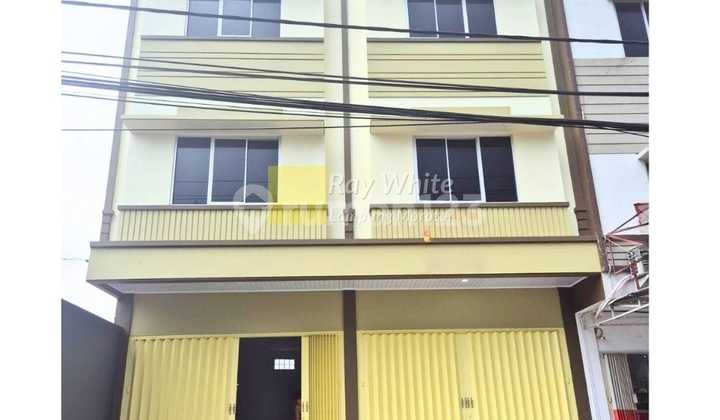 Ruko Gandeng 2 Unit Kondisi Baru di Kedaton Bandar Lampung