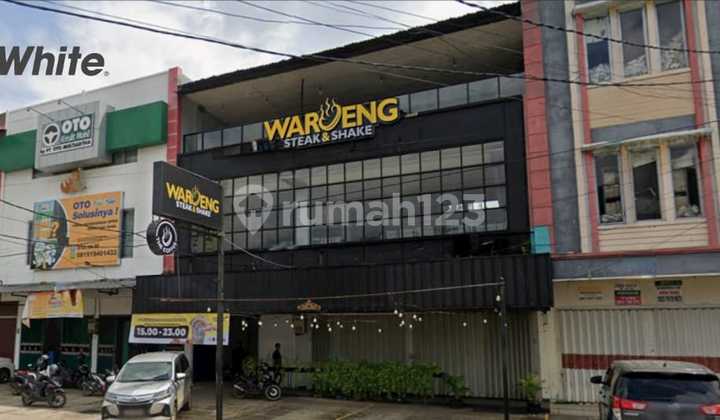 For rent: 3 spacious shop house units in Pahoman Baru, Bandar Lampung For rent: 3 spacious shop house units in Pahoman Baru, Bandar Lampung