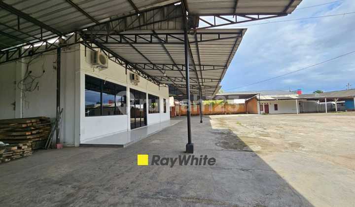 Car land rental with pool, at By Pass Bandar Lampung.