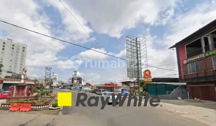 For rent, 2 spacious ruko units in Pahoman Baru, Bandar Lampung. 2