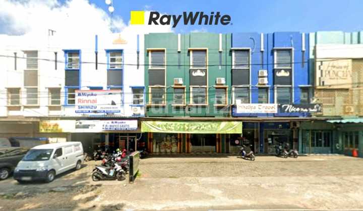2 units of shop houses in central Tanjung Karang 2 units of shop houses in central Tanjung Karang