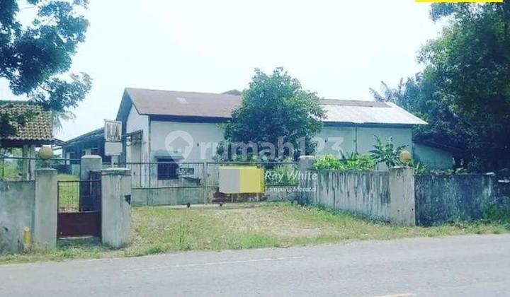 Warehouse on the side of the Trans-Sumatra Highway, Gunung Sugih, Central Lampung, Lampung.