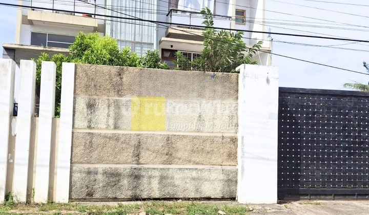 Rumah dua lantai di Jaganaya II Way Halim, Bandar Lampung (Lampung) 2