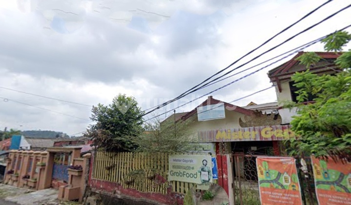 Tanah bonus rumah tua dijalan Way Pengubuan Pahoman Enggal Tanjung Karang Pusat, Bandar Lampung (Lampung)