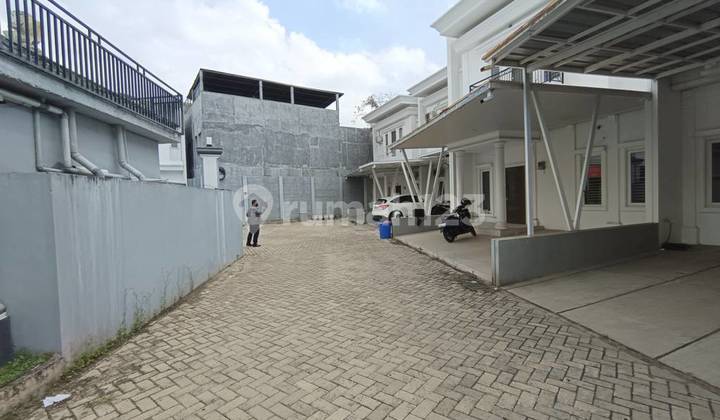 Rumah dua lantai di Perum. Cluster Raffles Residence Cluster Manssion Rajabasa, Bandar Lampung (Lampung) 2