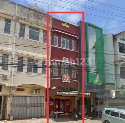Ruko 3 lantai di Jln. Kartini Tanjung Karang Pusat, Bandar Lampung (Lampung) Ruko 3 lantai di Jln. Kartini Tanjung Karang Pusat, Bandar Lampung (Lampung)