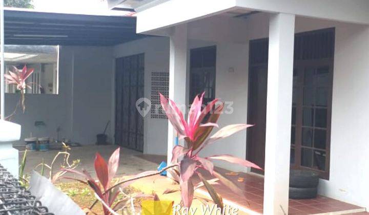 Dijual Rumah di Pusat Kota ay 1