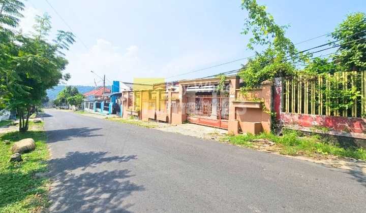 Dijual Rumah di pusat kota unit lelang bank Dijual Rumah di pusat kota unit lelang bank